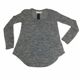 Anthropologie Pure+Good, Colors gray and black, Size M.